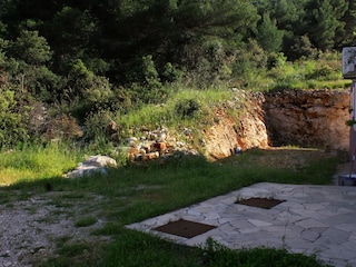 Apartment Grebastica  11