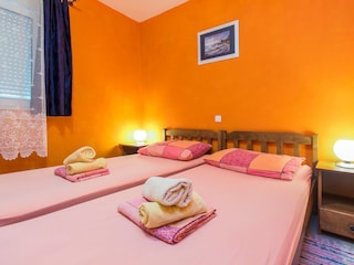 Apartment Grebastica  19