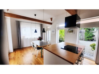 Küchenblock und Essbereich