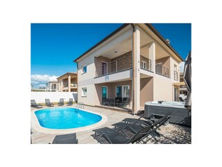 Villa Galižana Außenaufnahme 6