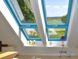 2. Wohn-/Essraum im DG