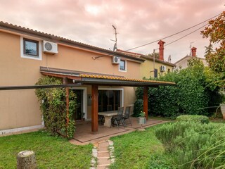 Maison de vacances Brtonigla Enregistrement extérieur 12