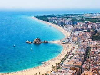 Chalet Blanes Environment 19