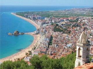 Chalet Blanes Environment 23