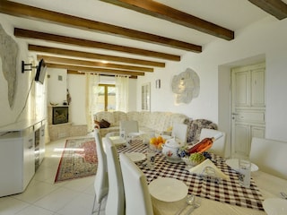 Villa Boljun Features 18