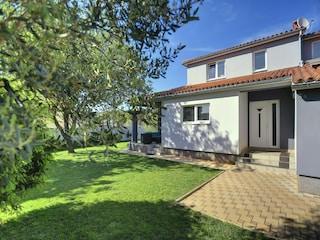 Villa Vinkuran Outdoor Recording 8