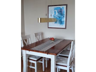 Wohnzimmer mit Essbereich