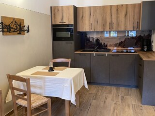 Essplatz mit Designerküche