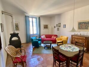 Ferienhaus "Ancien Cafe" with roof terrace and balcony