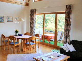 Wohnbereich / Esszimmer