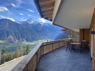 Terrassenbalkon mit Aussicht