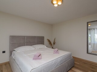 Apartment Okrug Gornji  25