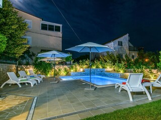 Apartment Okrug Gornji  5