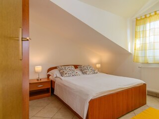 Apartment Okrug Gornji  28