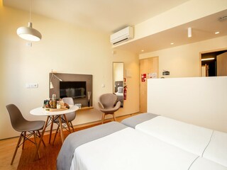 Apartment Porto Features 16