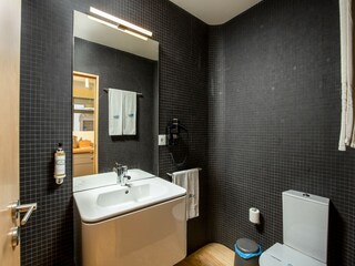 Apartment Porto Features 24