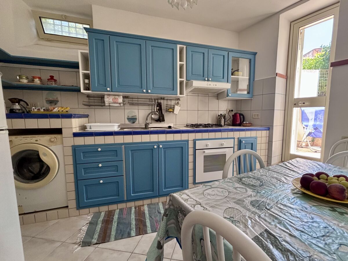 Holiday house Furnari Kitchen 32