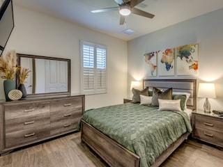 Schlafzimmer 2 mit TV