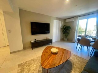 Apartamento Antibes Características 8