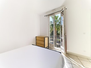 Apartment Antibes Features 21