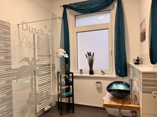 Duschbad mit WalkInDusche