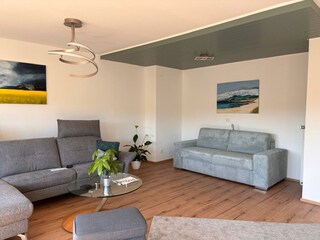 8411b201-d589-4718-9af8-d633c223138d