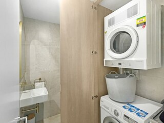 Apartment Welt Features 28