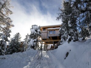 Chalet Ferienhaus # 3 mit Sauna, Whirlwanne innen und Whirlpool