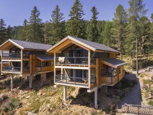 Superior Chalet # 8 mit Sauna & Hot Tub