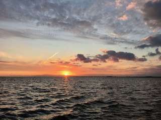 ...und hinter dem Haus die Nordsee