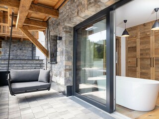 Chalet Turrach Outdoor Recording 18