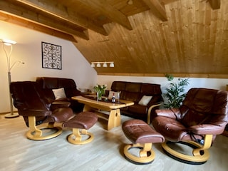 Wohnzimmer mit Stressless Garnitur