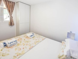 Trailer Biograd Features 27