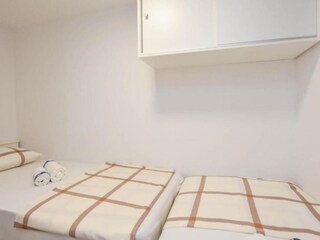 Roulotte Biograd Équipement 32