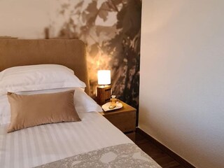 Villa Sestanovac Features 63