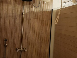 Villa Sestanovac Características 91