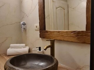 Villa Sestanovac Características 96