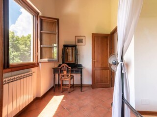 Apartment Laterina Features 18