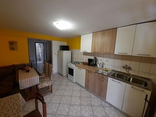 Apartamento Kampor Características 5