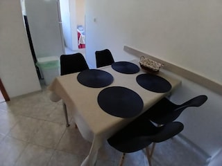 Apartment Kampor Features 13