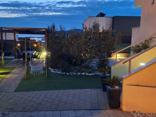 Appartement Brodarica Buitenaudio-opname 11