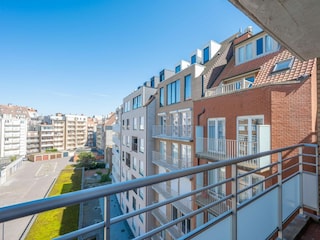 Cave dwelling Knokke-Heist Outdoor Recording 3