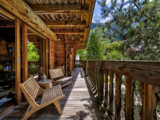 Chalet Chamonix Outdoor Recording 2