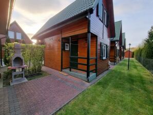 Ferienhäuser mit Terrassen, in Strandnähe