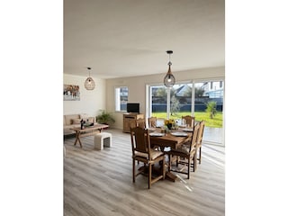 großer offener Wohnbereich