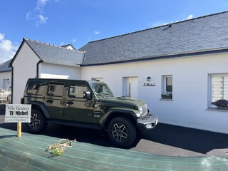 privater Parkplatz vor dem Haus