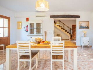 Villa Llubi Features 18