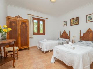 Villa Mancor de la Vall Características 33