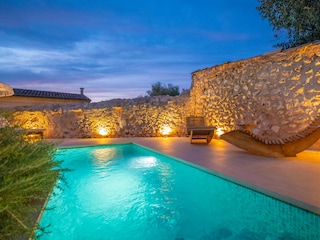 Cave dwelling Sineu Outdoor Recording 18