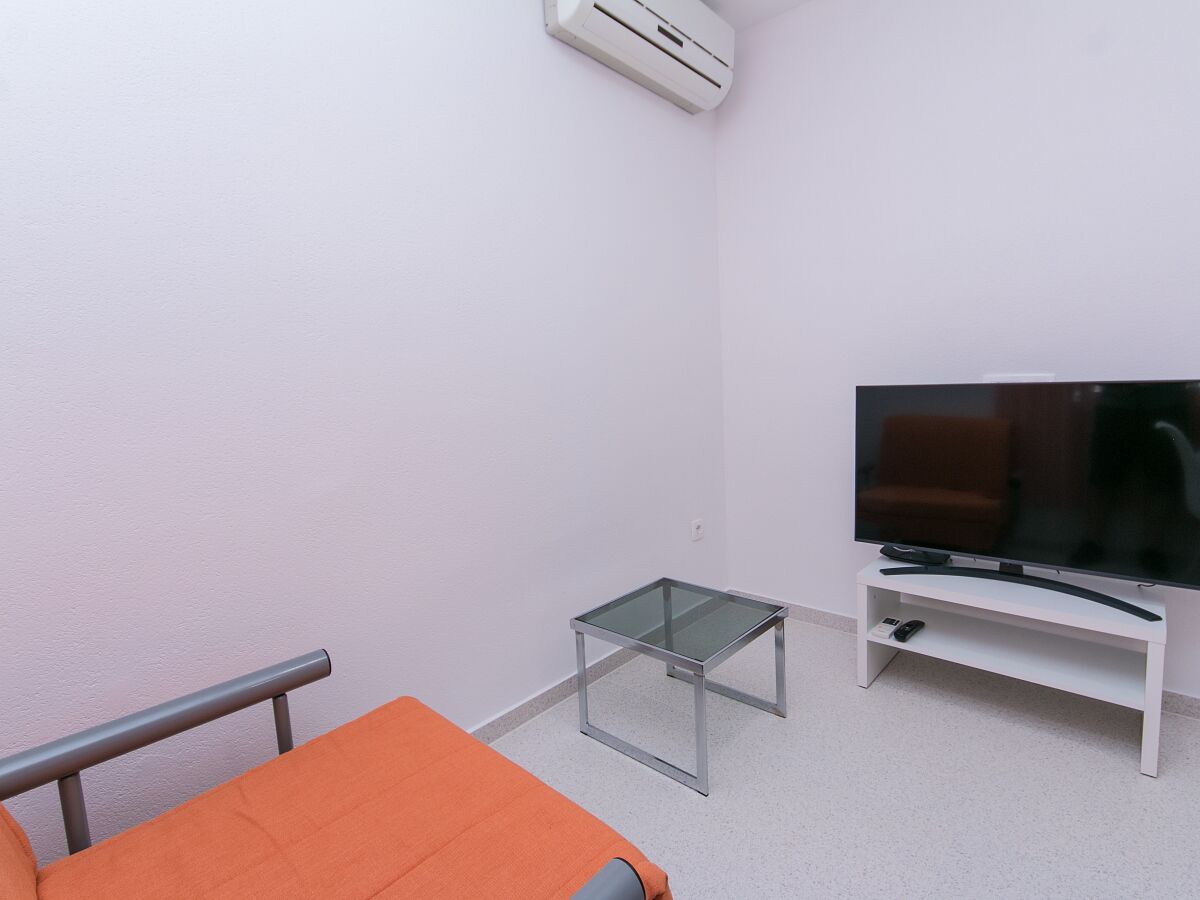 Apartment Podgora 13